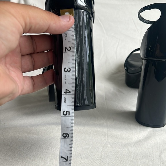 Madden Girl Omega Platform Heels Womens Size 8.5 Black Buckle Party Pump = - Picture 5 of 8